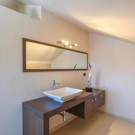 Nice In With Wifi Apartament